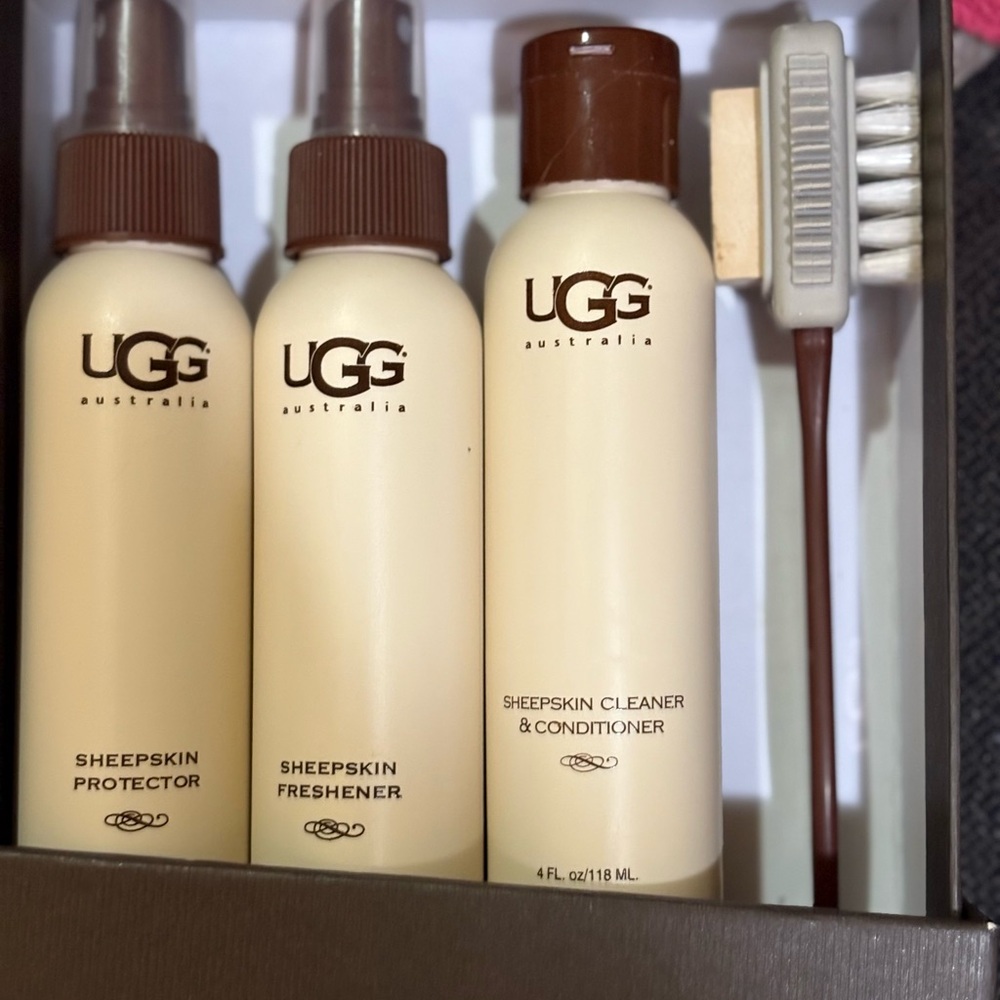 UGG Sheepskin Care Kit & Protector